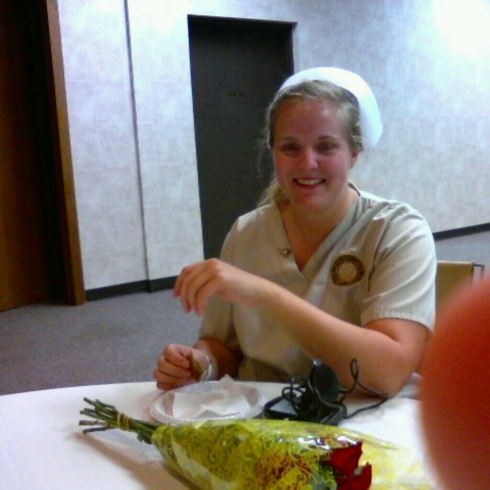 Meet your Posher, Clair